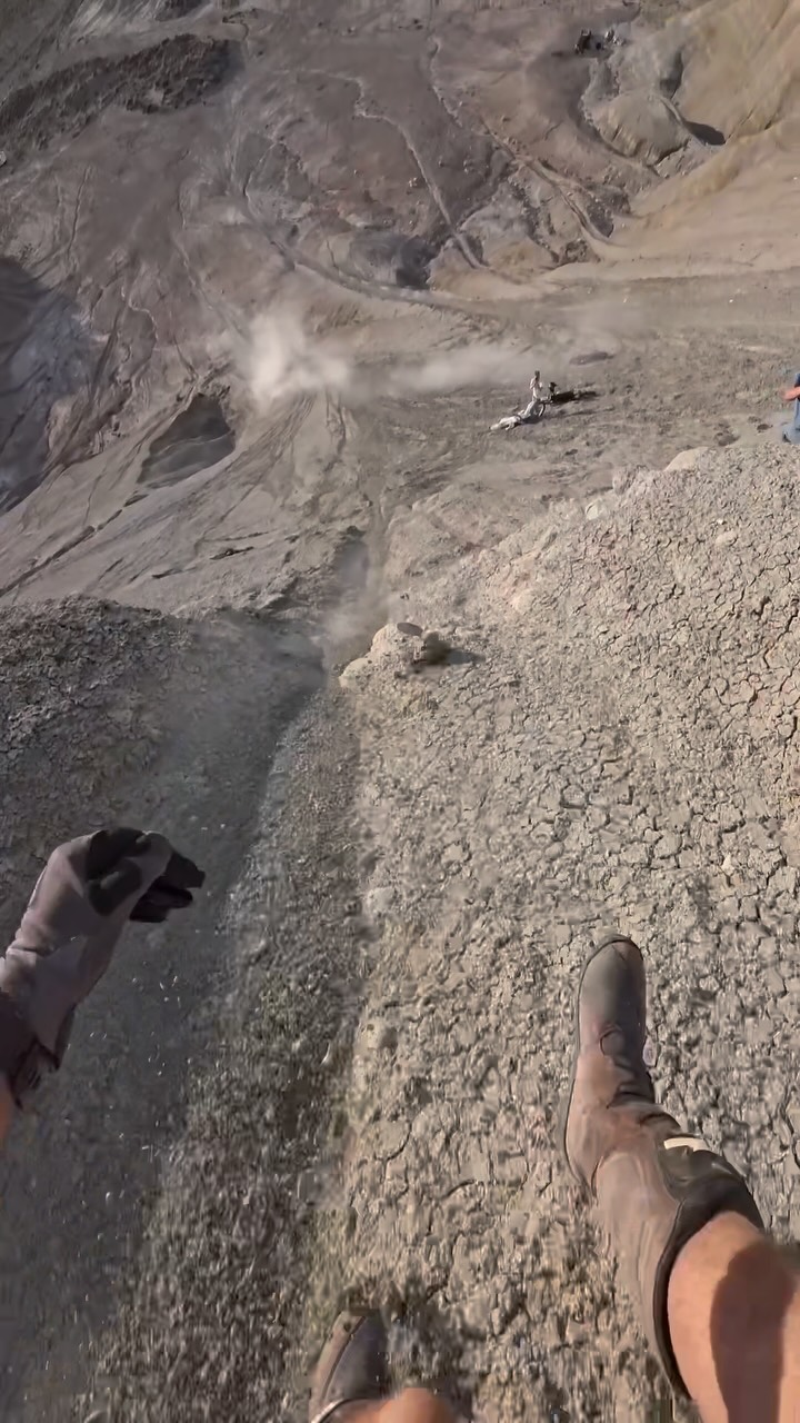 Sending it for the red, white, and blue this 4th of July weekend 🇺🇸
.
.
.
@castlexgear 
@tempestoptics 
@tater_masterbater 📸 
.
.
#dirtbikes #hillclimb #fail #castlexgear #tempestoptics