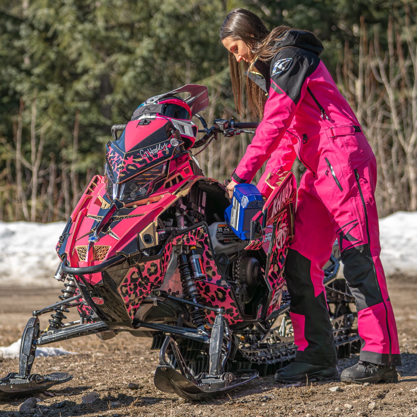 Spring🌷VIBES

@polarissnow #PolarisExtremeLubricants
@klim @klimwomen #KLIMlife
@arcticfxgraphics 

📸 @skid1