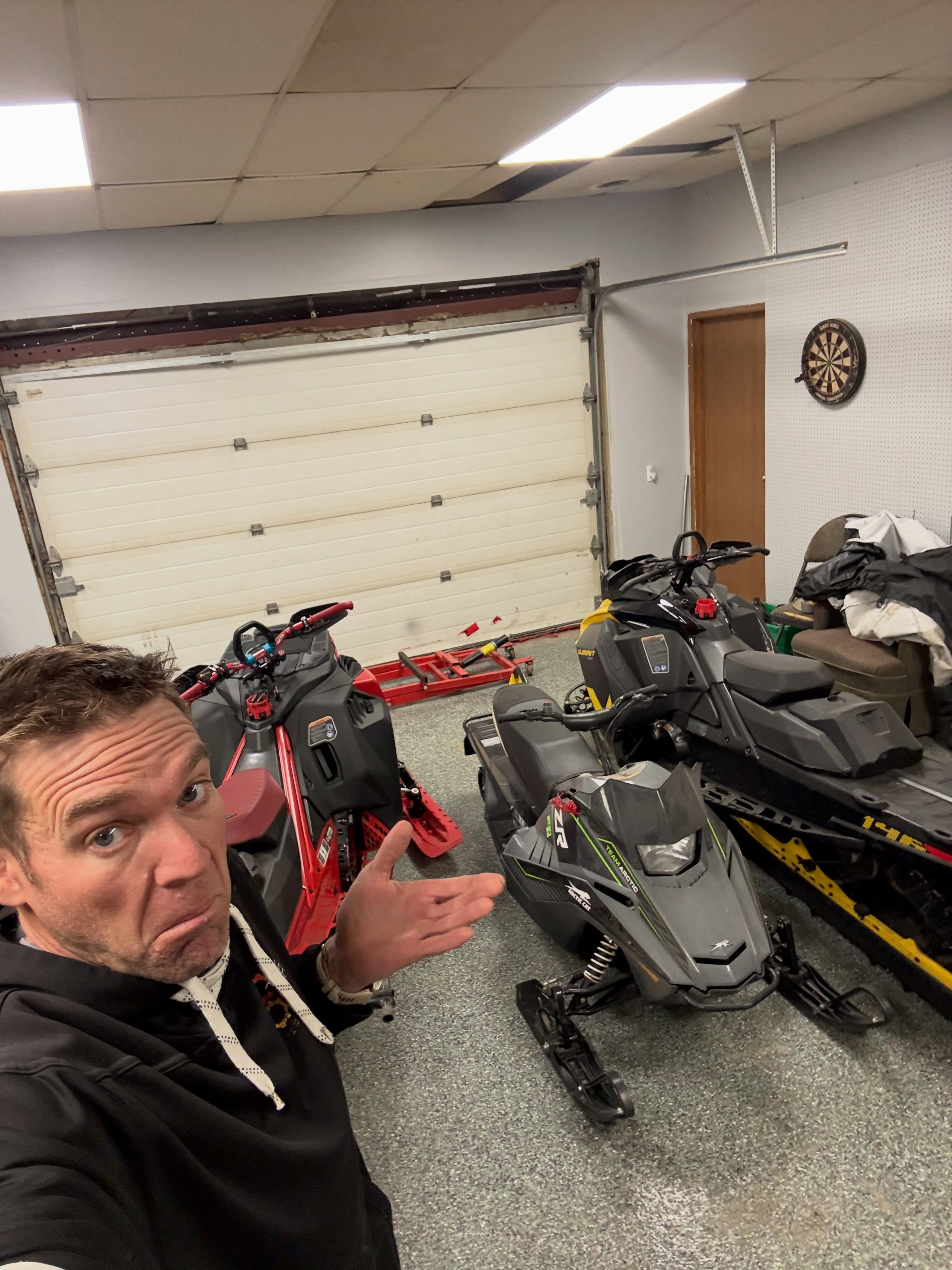 Big storm incoming maybe time to dust off the snow ponies 🤷‍♂️🤣 #sledseason #lynxsnowmobiles #skidoo