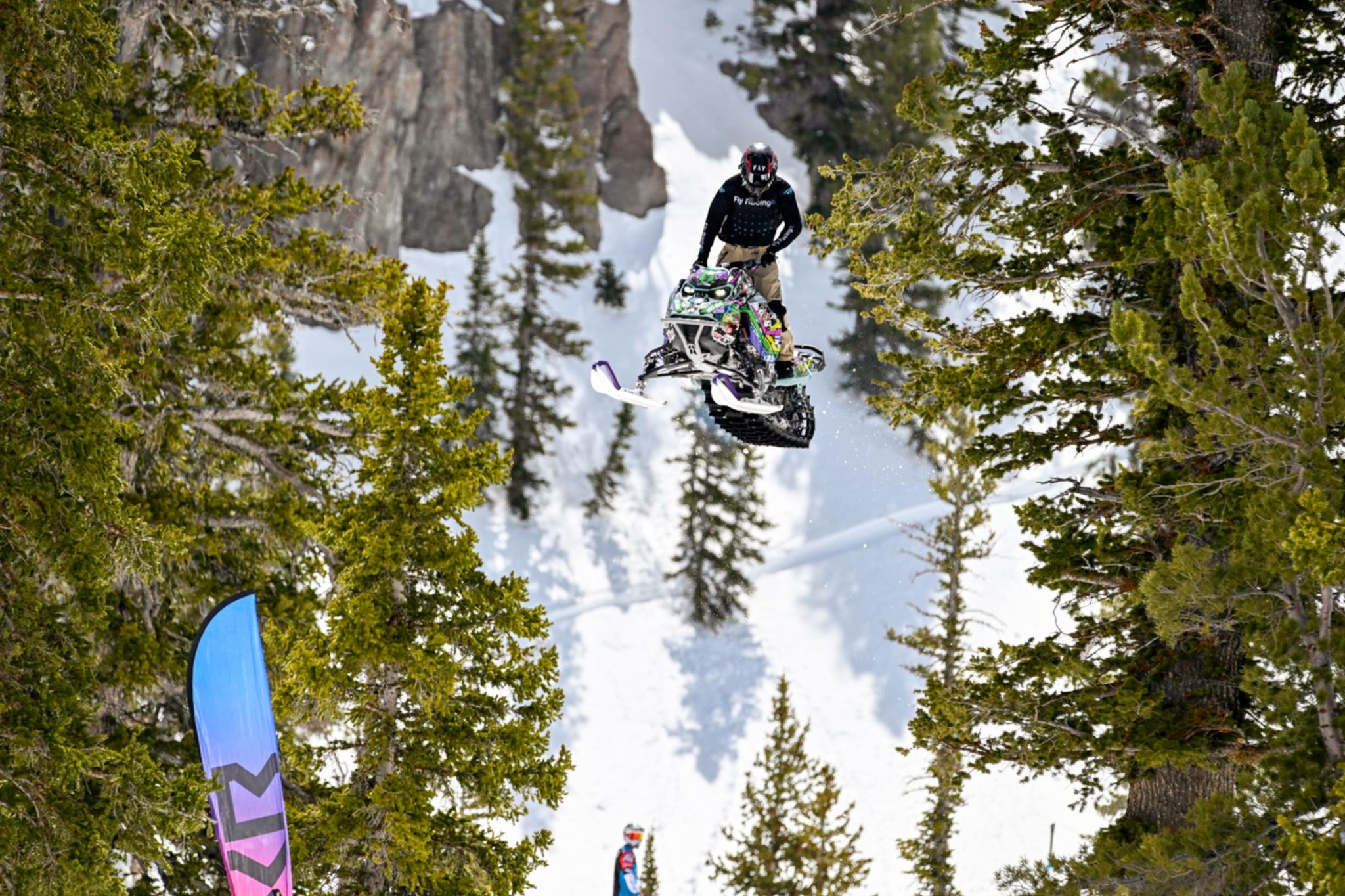 Cool mornings have definitely got me thinking about this!!!
It’s about time to start planning and preparing🤘

@zbroz_racing 

@octane_addictions 

@tempestoptics 

@cheetah_snow 

@trailswest.rpm 

@caproskis 

@skidoo 

@thomasracingfactory 

@flyracing.snow 

@backcountry_alliance 

@backwoodsbmp 

@ride.rasmussen.style