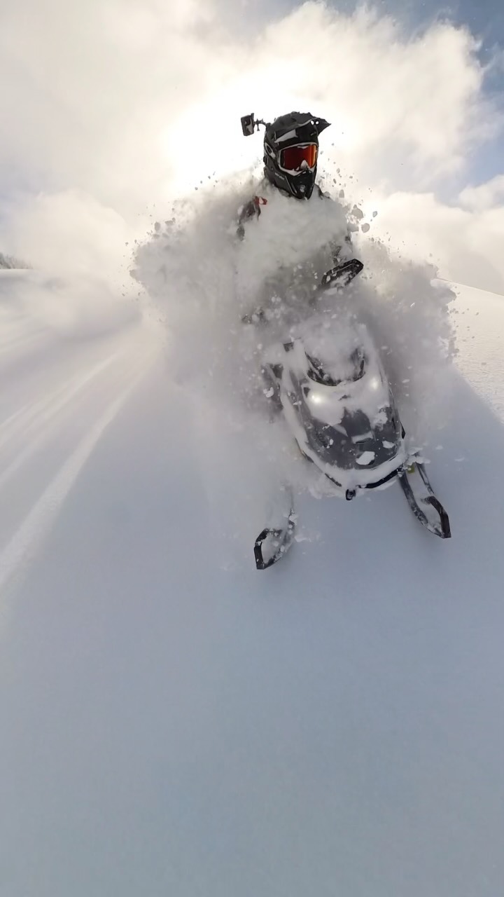 Snow reports are coming in. Things are looking better and better! Hopefully soon fellow sledders 🤙 @skidoo #thatskidoofeeling