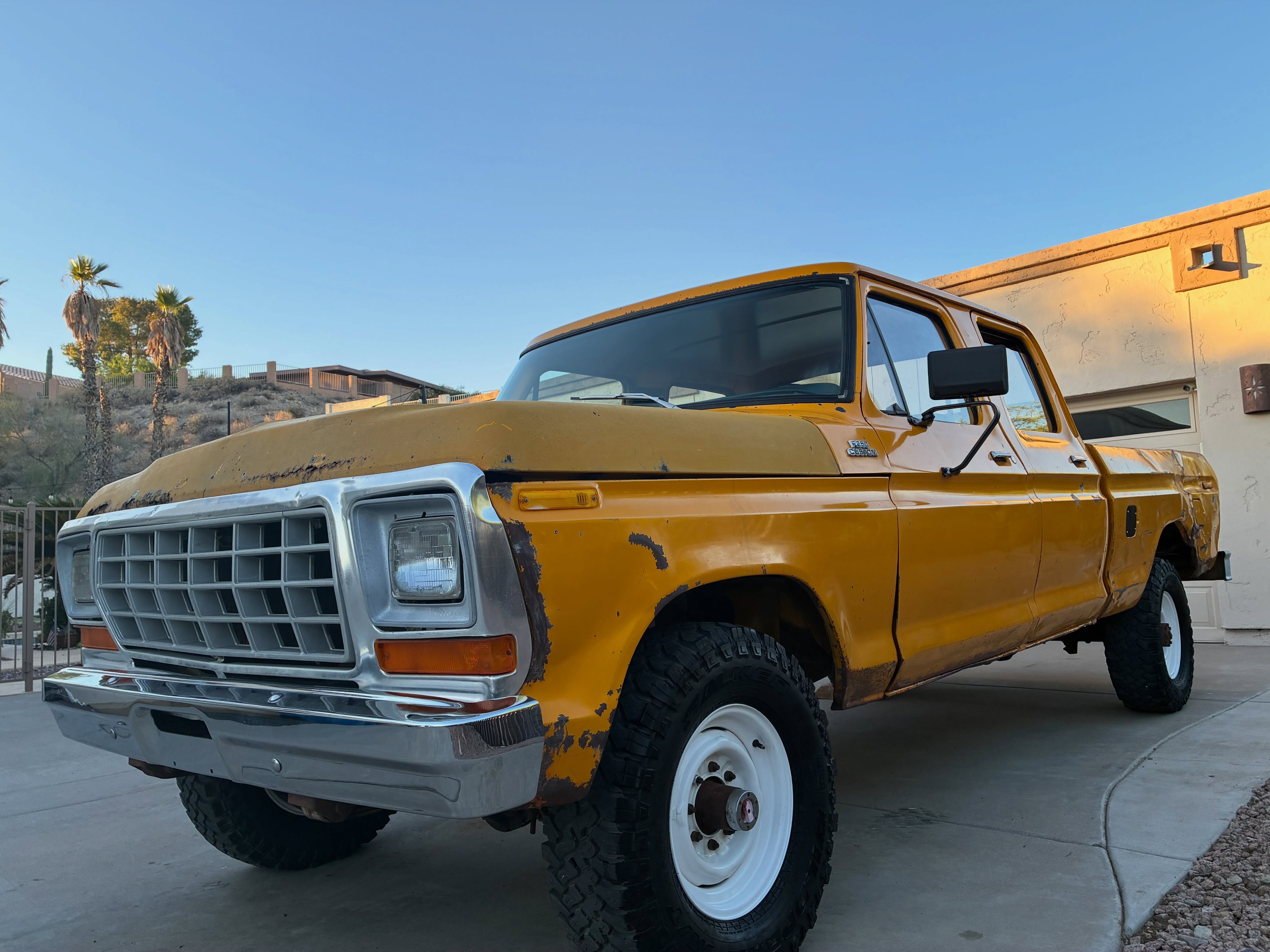 Ol Big Bird is ready for #kingofcrews 😂 ok not really, but he’s ready for a new owner!!
1979 f250 4x4 crew cab - real deal f26 - very original,  solid, revived and ready. 
I have a complete write up and host of pics I can send to anyone seriously interested.  You can view most of the revival process in my story highlight.
Posting here on socials first, then he’ll be on the good ol FB marketplace. 
Located in the greater Phoenix area. 
Asking $26,500
#oldfordcrewcabs #dentsidenation #ford