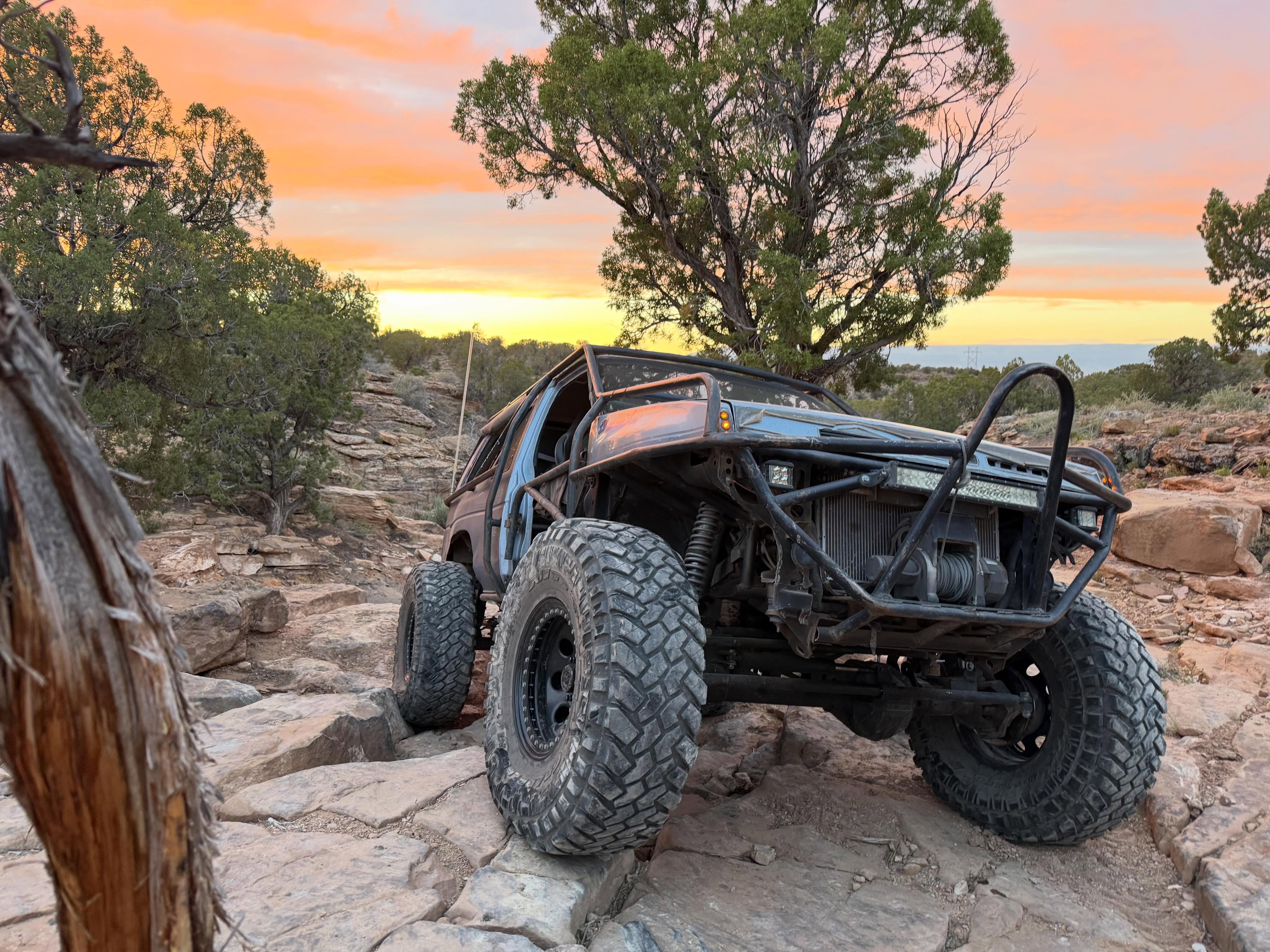 Wish it was #wheelinwednesday I can’t wait to get back in the Nissan!!!!
#nissan #crawler #montrose #colorado