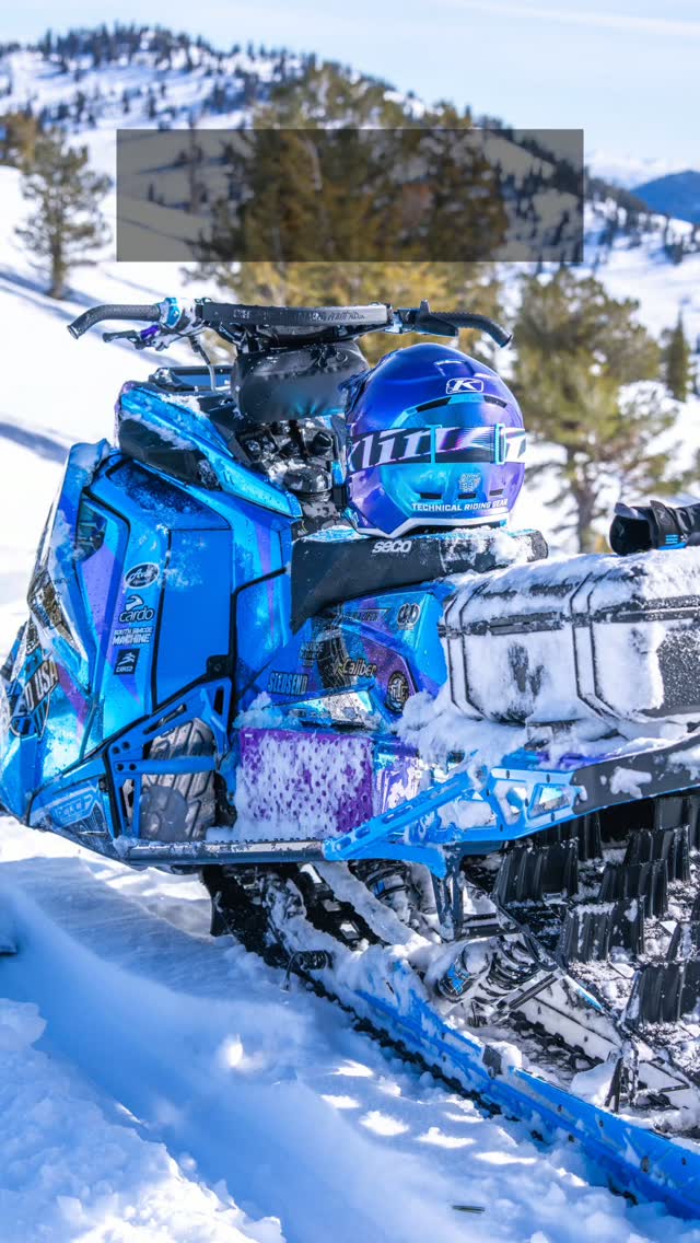 Drop em in the comments! 👇🏽

This past season I ran my signature wrap from @arcticfxgraphics called Ponsor Equilizer. The cool thing about #arcticfx is if you damage your wrap, you can order replacement pieces at 50% off! 👌🏼
#arcticfxgraphics #snowmobiling