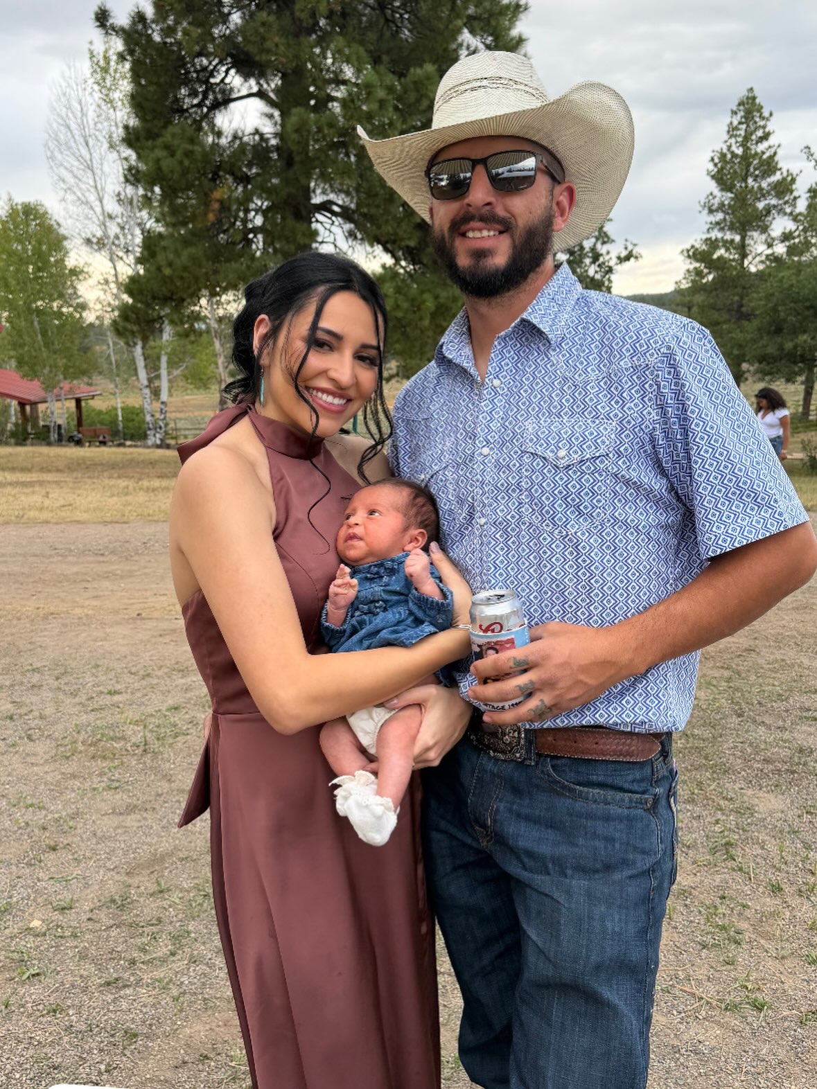 Want to wish Happy birthday to my beautiful girlfriend and the best momma to our little girl (and me sometimes)! Thank you for everything you do i couldn’t do a lot of it without you babes hope you have a great day i love you.!