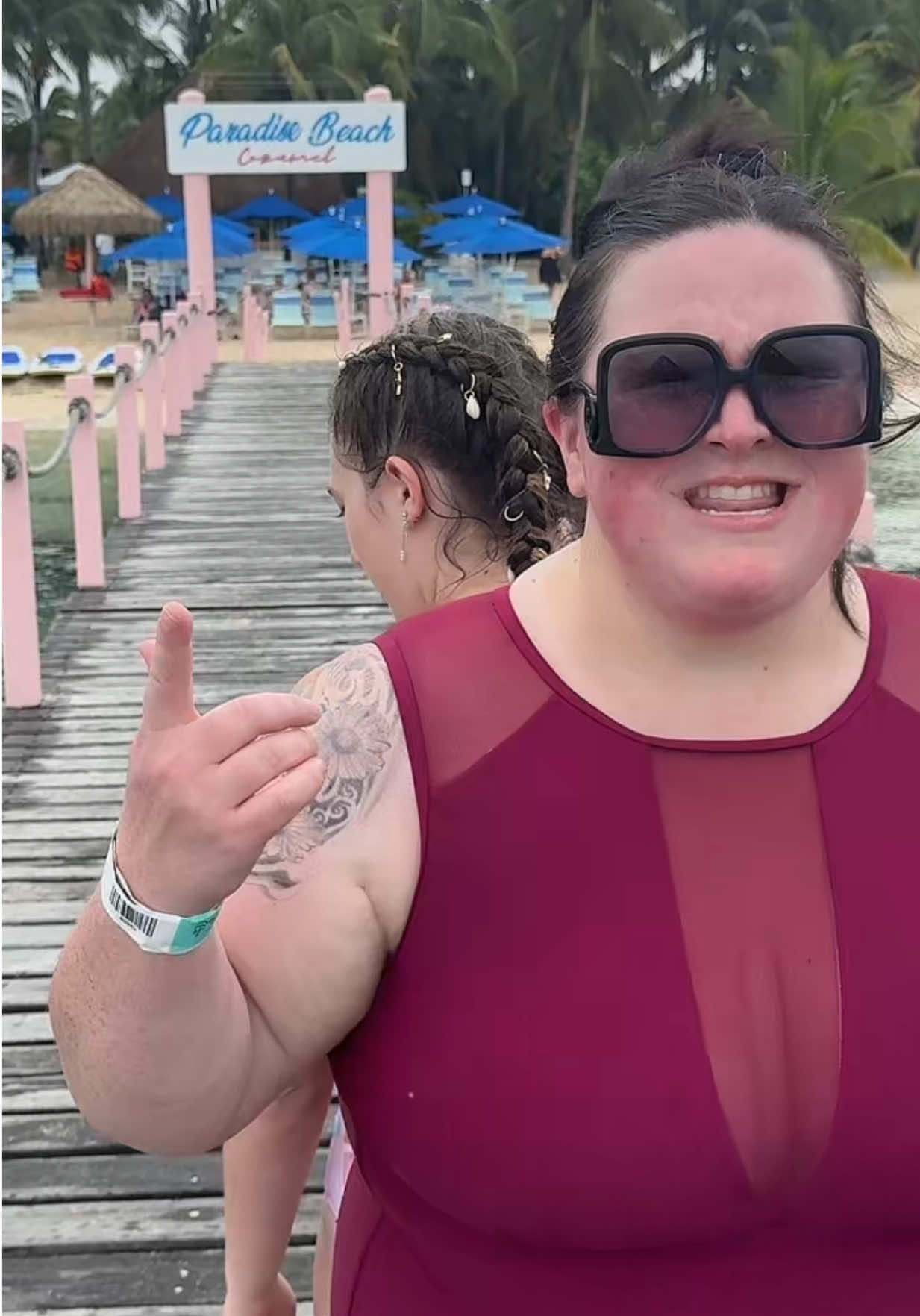 Gotta hop on the latest trend, just a tad bit late….in the most BEAUTIFUL place!  @Paradise Beach Cozumel 