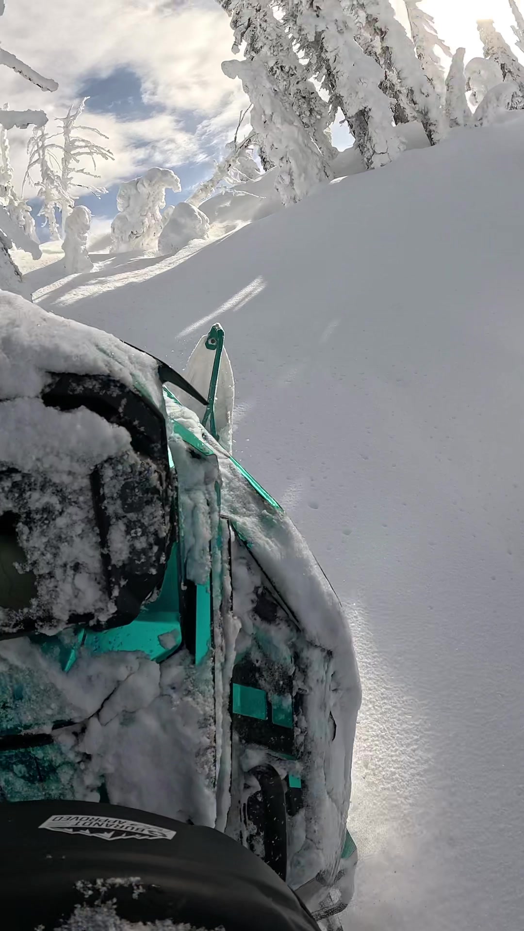Who was able to get out and ride last weekend? I sure did!! What a great weekend with friends, snow, sun and boost!!! This is one of my favorite places to ride!! @Polaris Official @KLIM @Oxbow Gear @ArcticFX @Polaris Inc #polarisambassador #klimambassador #oxbowathlete #arcticfxambassador #polarisengineeredlubricants 