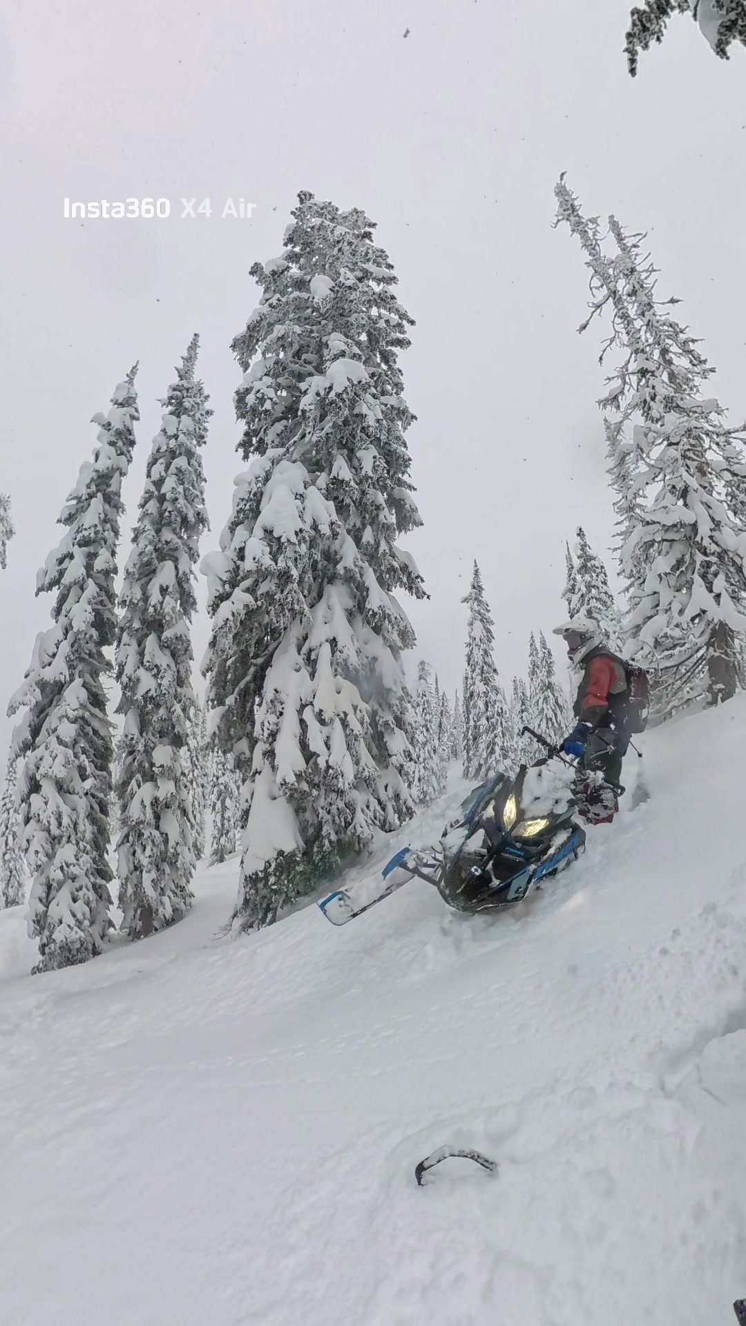 Feeling extra grateful this year spending the winter somewhere we’ve always dreamed about.  Until I get a longer track or a turbo I’ll continue track pouch your lines🫶🏻 @@Wheelie_ryan  