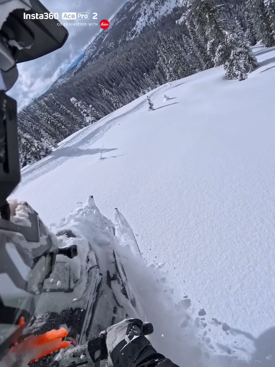 more of this please old man winter...  @insta360 official Ace Pro 2 #snowmobile #winter #insta360 #polaris #fyp 