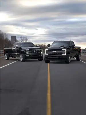 Who ?  @Josh  @6.7_dustin  @Sleek  @່justinbolduc_25  @𝙉𝙞𝙘𝙠  @kayla anne  @FASS Diesel Fuel Systems  @AmericanForceWheels  #fypage #platinum #kingranch #fyp #gloutil 