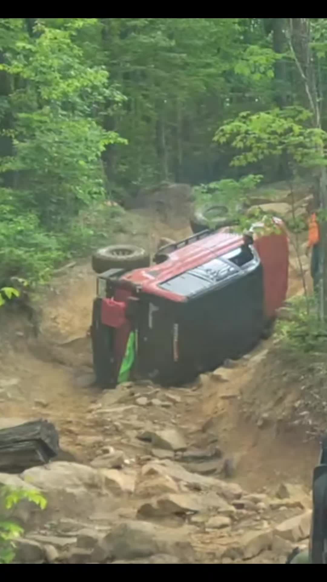 Ughhh..... #80serieslandcruiser #toyota4x4 #rocks #nailedit #offroad 