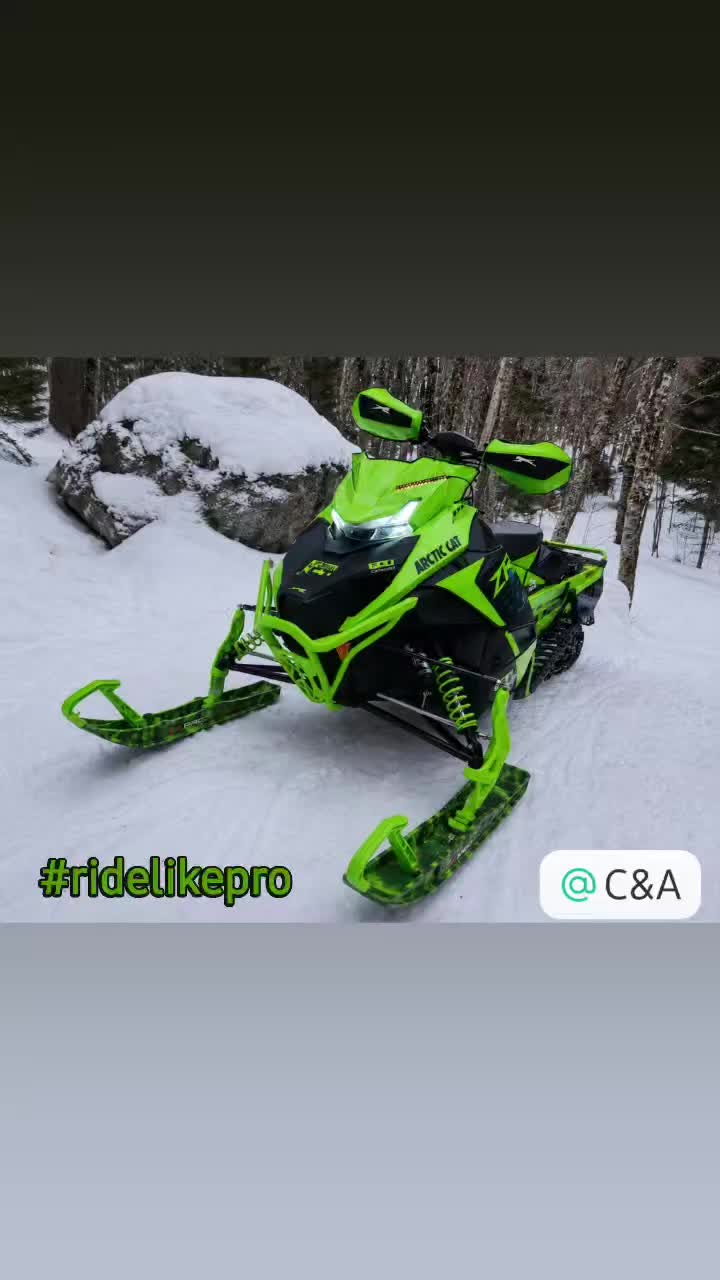 #ridelikeapro  #caproskis C&A Pro Skis and my sled. sexy like a chocolate covered strawberry 🍓 