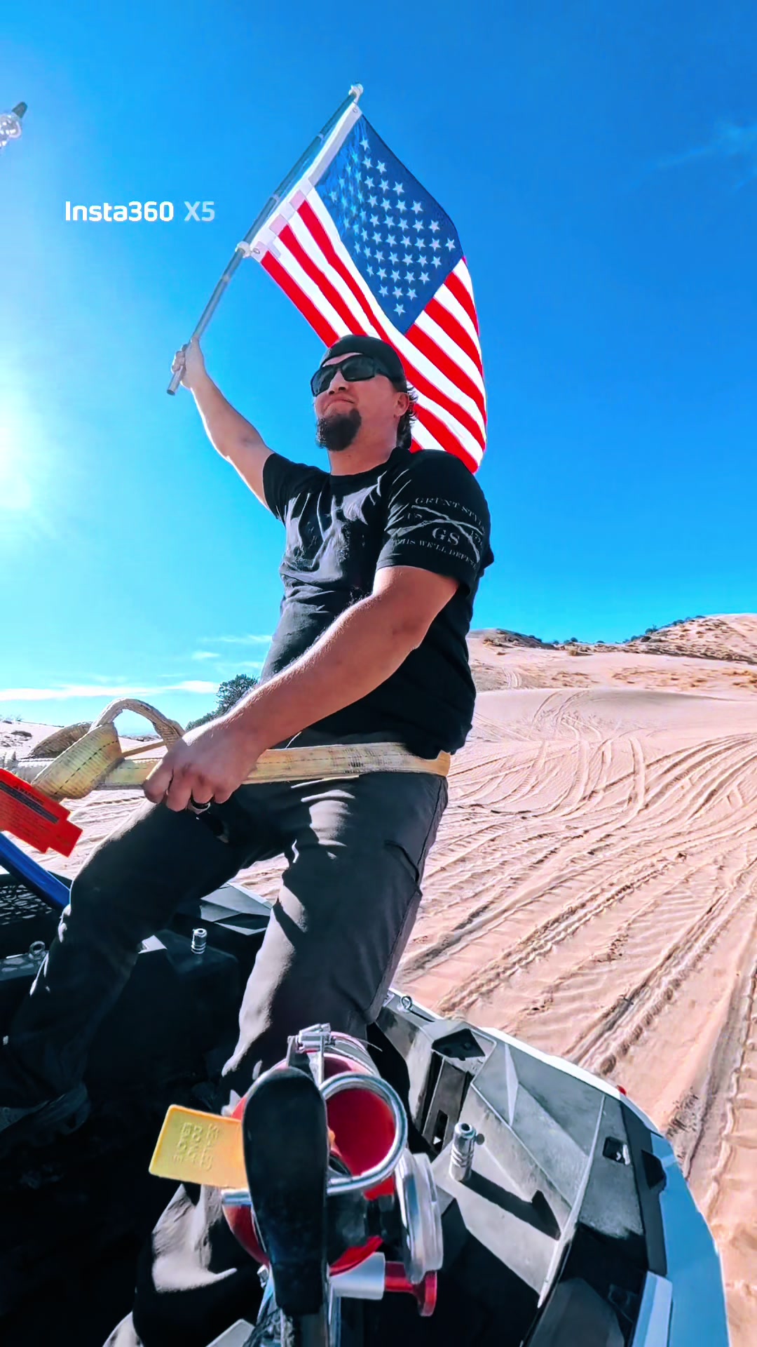 Let’s go! America 🤘🤘@cruellapror @Dune & Divide @DUNE LIFE CO. @Nick #merica #freedom #land #letsgo #flag 