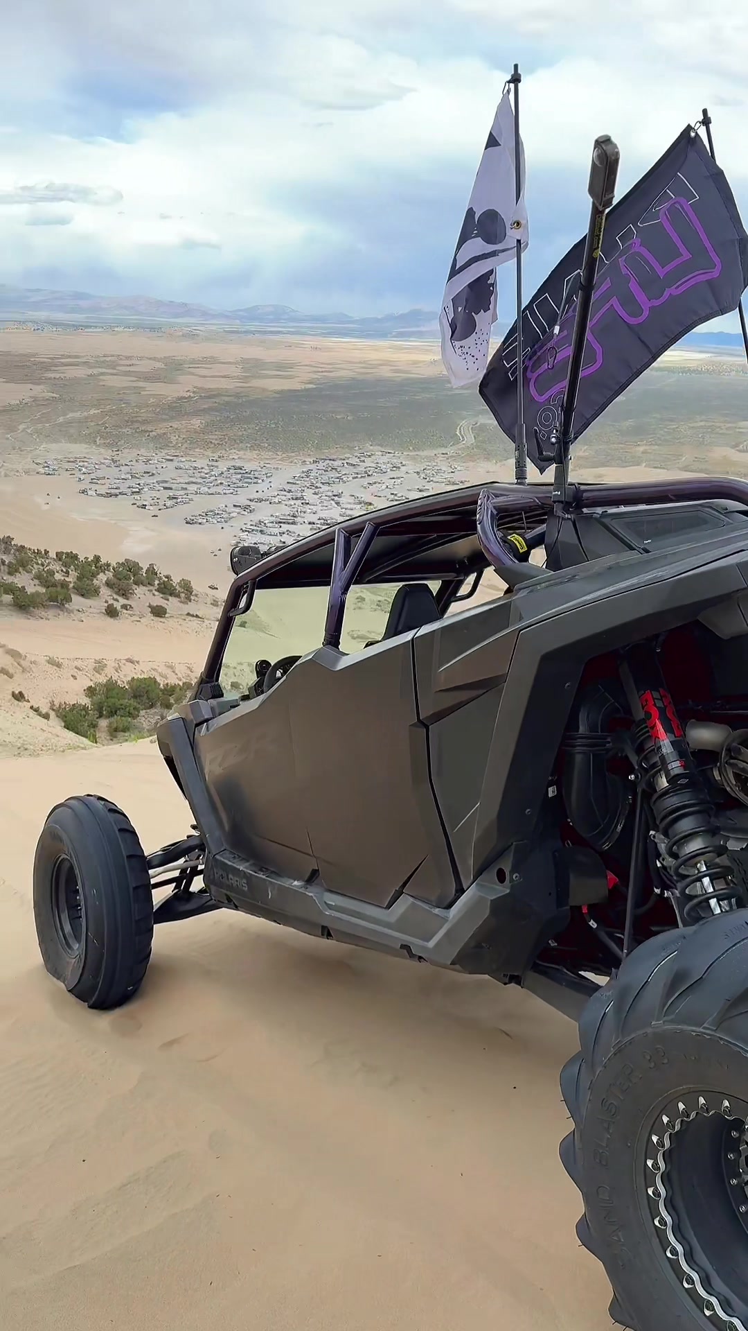 Stay fly 🤘 @cruellapror @Dune & Divide @Gamble Offroad @DUNE LIFE CO. @JakubStang #letsgo #dune #sand #hillclimb #fast 