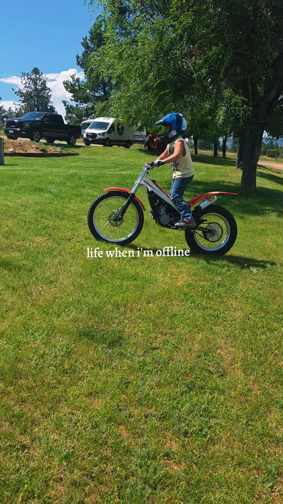 new bike!  #twowheeltherapy #summermashup #dirtbikes #brap 