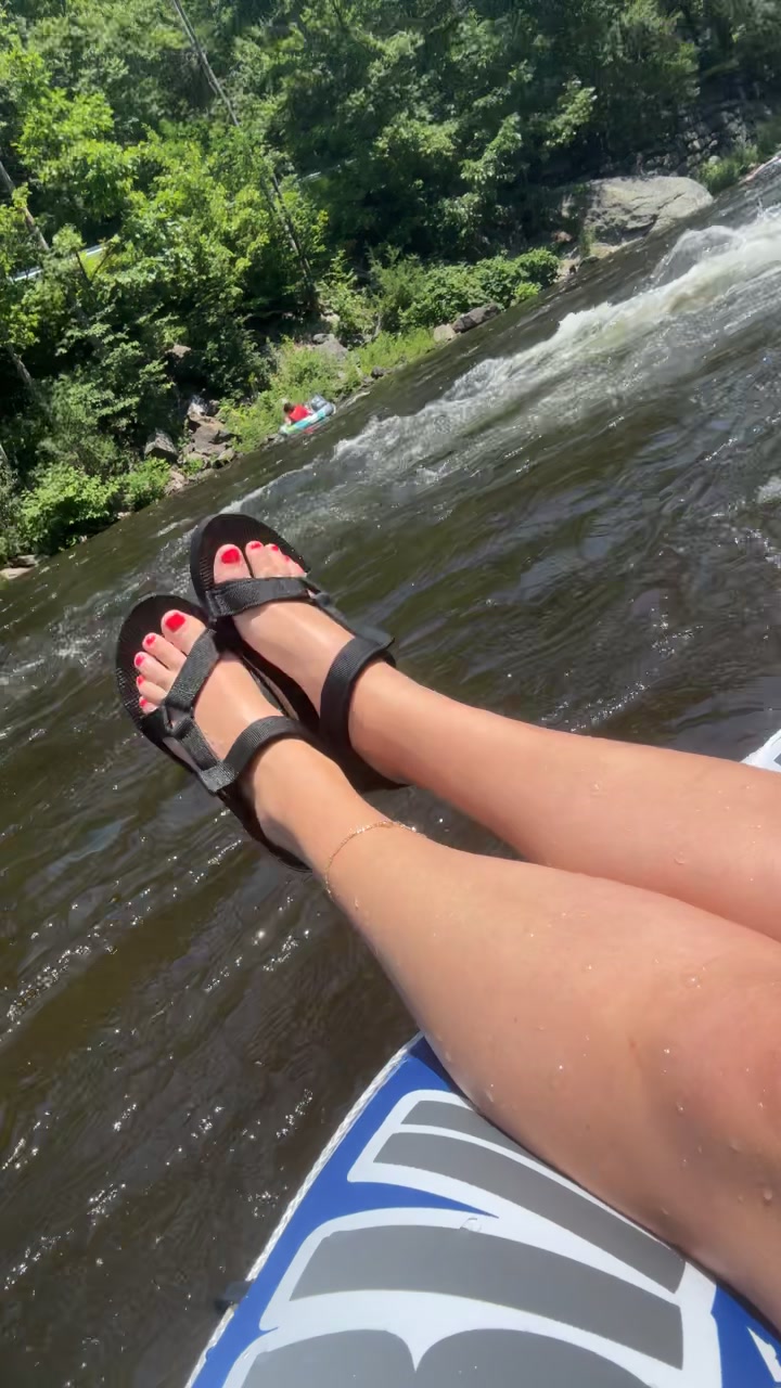 Doing my best to spend as much of summer on the 🌊☺️ #tubing #rivertubing #mermaid #summervibes 