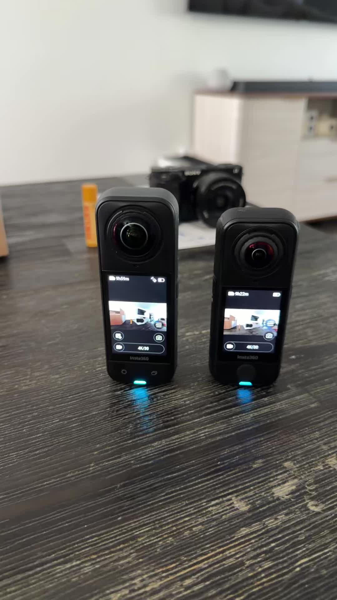 Ngl this Bluetooth remote is pretty sick for my insta360 cameras 😅  #insta360 #gopro #actioncamera #gimbalstabilizer #camerasetup 