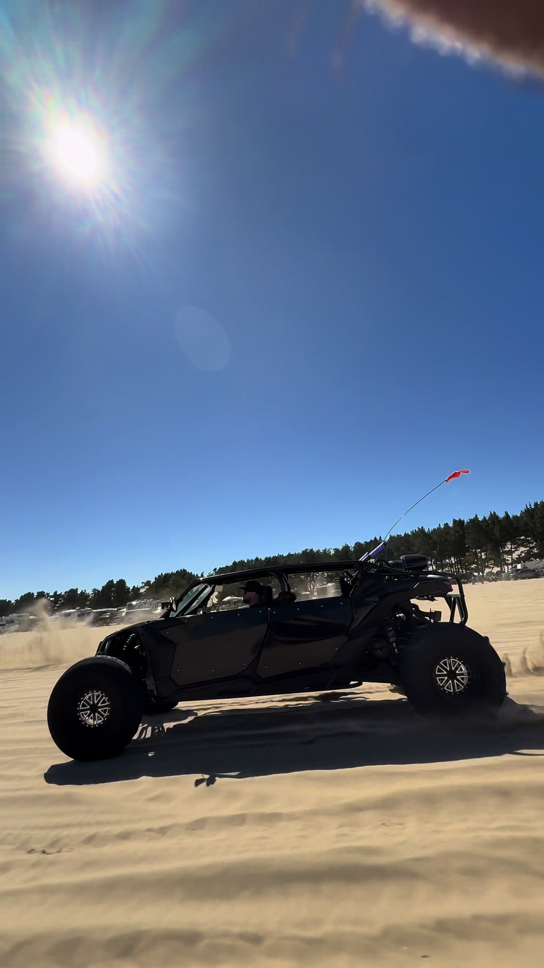 🏄🏻‍♂️🏄🏻‍♂️ on 35s   #canamx3 #canammaverickx3 #rzr   #oregondunes #rutas 