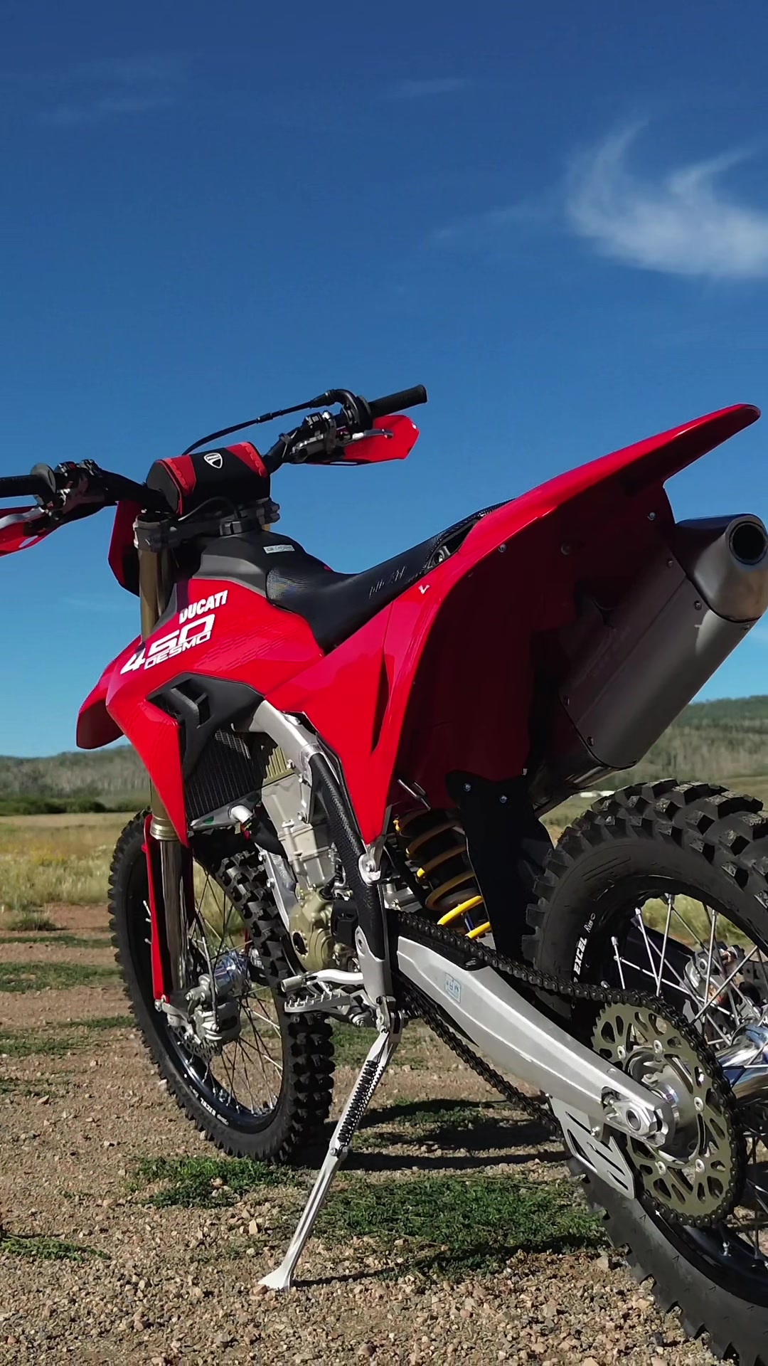 A few of my favorite things about my new @ducati Desmo450 EDX #ducati #edx 