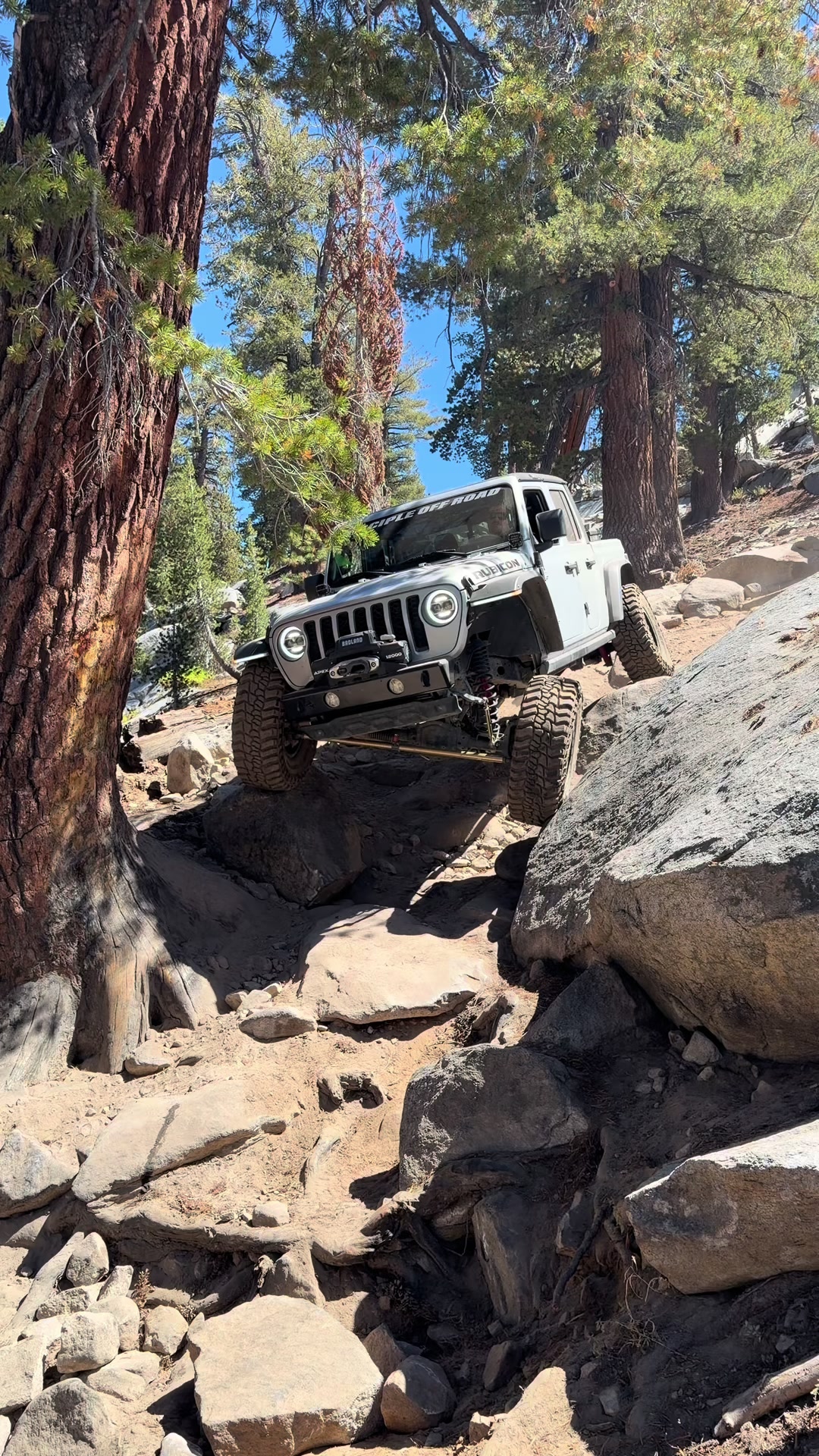 Mirror Lake Trail, CA during the 2026 High Sierra Poker Run!  There was definitely some tight spots that made me pretty nervous about the wheelbase of the Gladiator but thanks to a great group of guys from Wayalife and Disciple Off Road, we made it! #jeep #offroad #4x4 