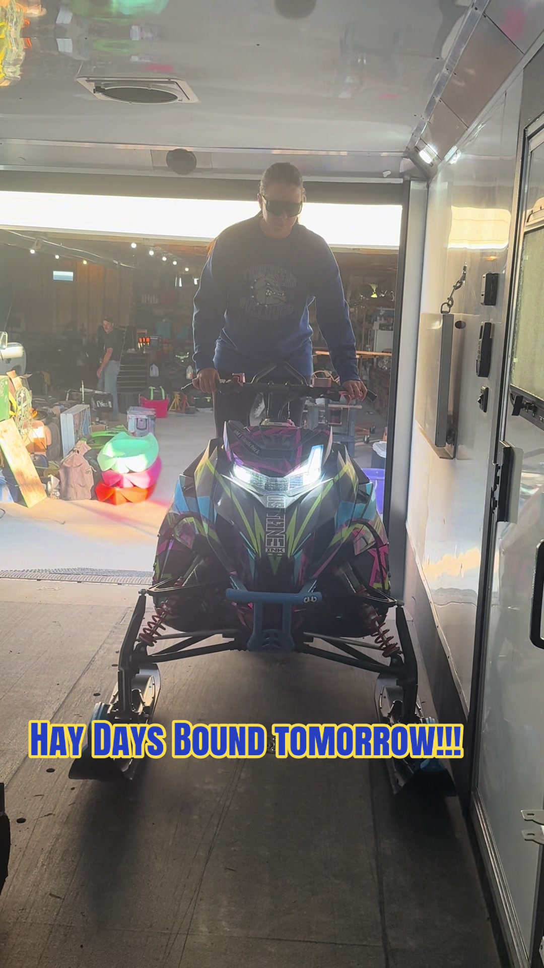 Hay Days or Bust!!! Can’t wait to see everybody!!! @Ibexx  @Octane Ink  @DSGOUTERWEAR  @Dura Deck  @TKICNC   @Mountain Lab Gear  #haydays #roadtrip 