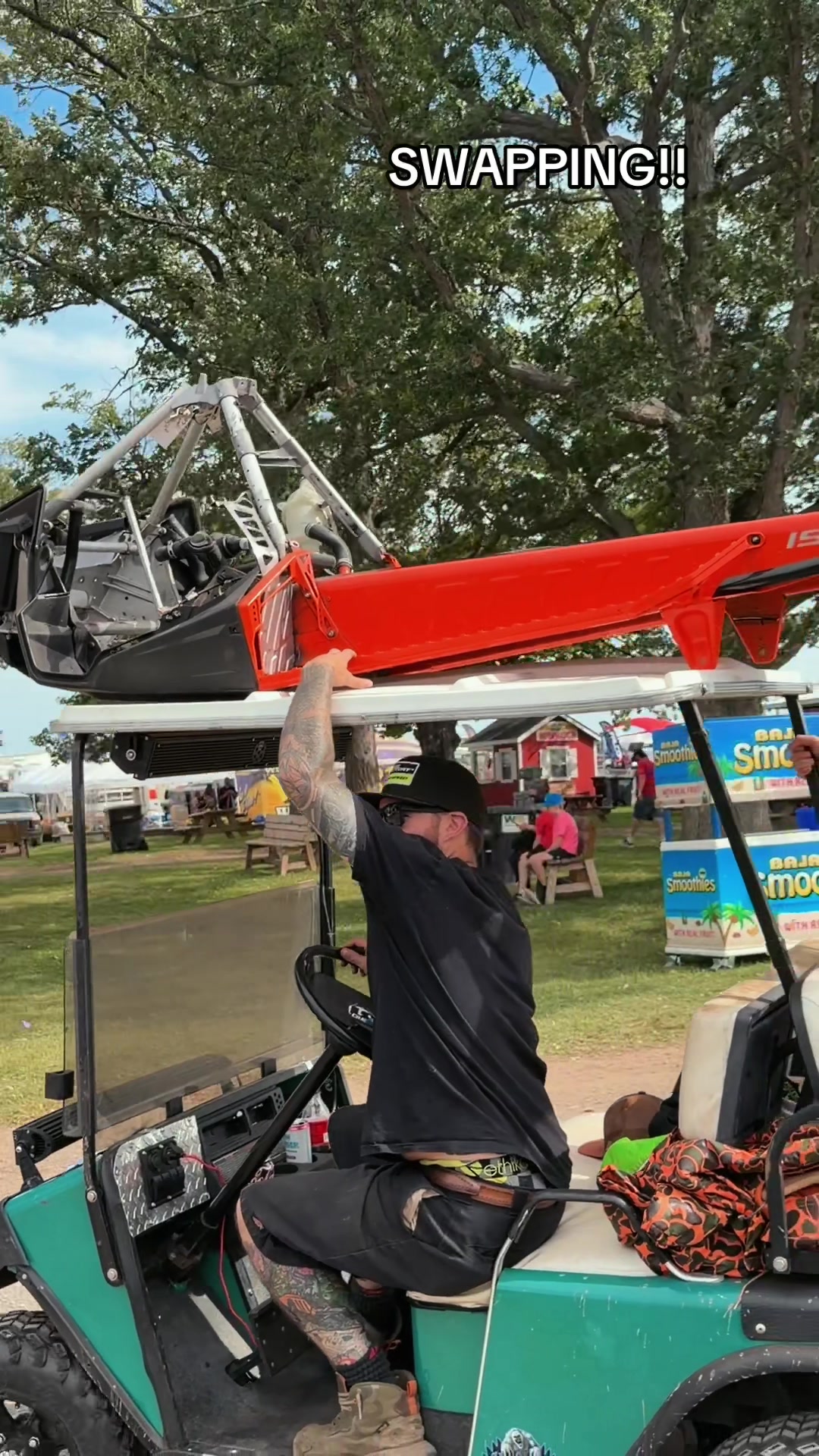 Swappin Chassis 😂😂 #snowmobile #snowmobiles #snowmobiling #haydays @mr.snowmax 