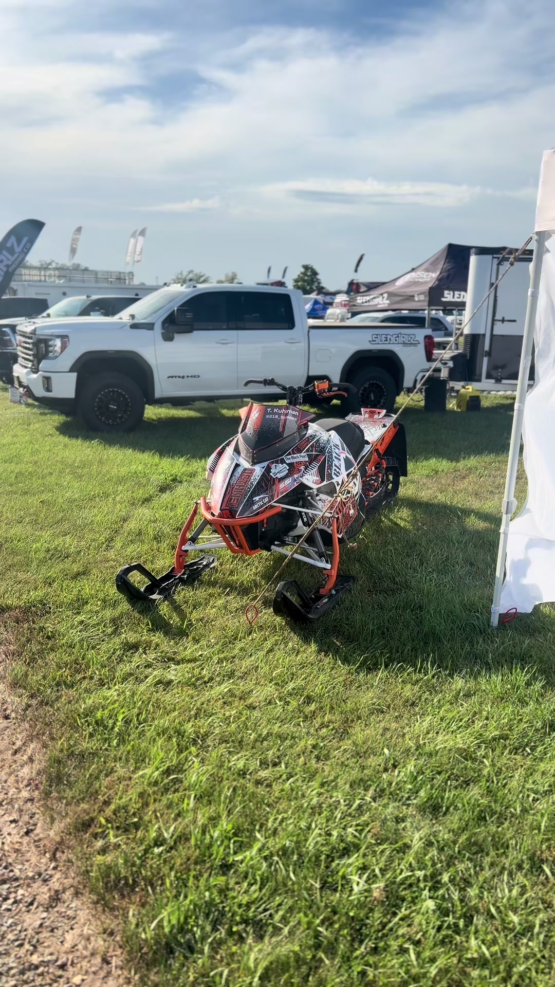 Come check out my mod kitty since Togwotee doesn’t have much of a booth #haydays #snowmobile #sled #minnesota #haydays 