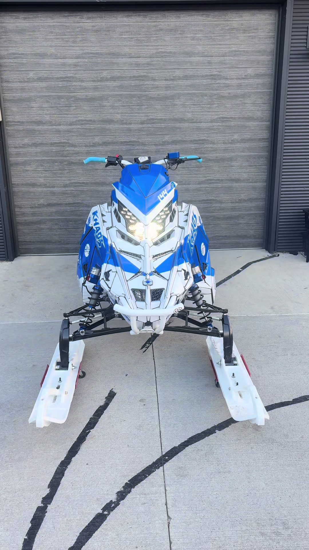#sledtok #snowmobile #thatkhaos #polaris850khaos #polarissnowmobiles 