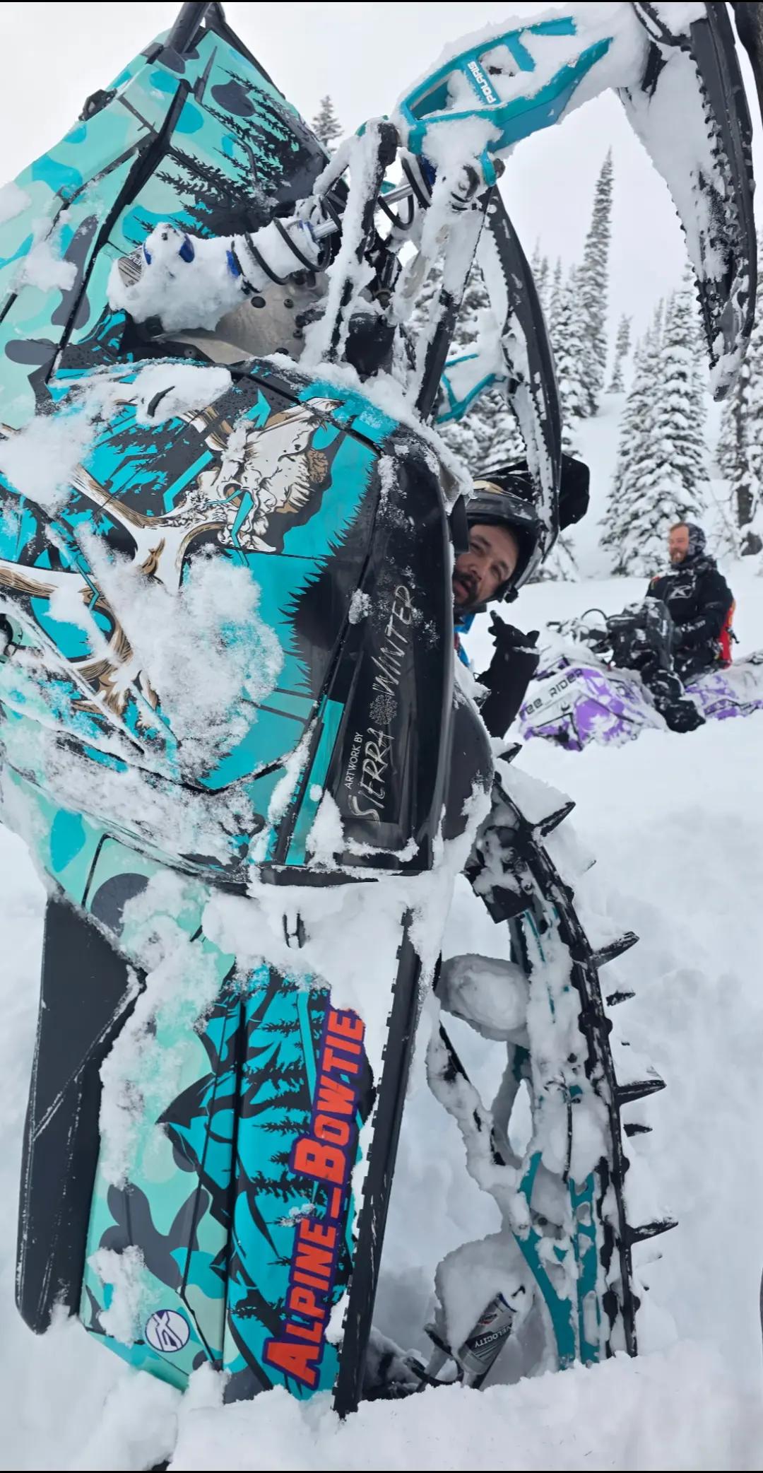 looking forward to being apart of the sled culture. stepping into a ambassador role has helped shap my perspective as a snowmobiler.  stay rad you savages  #oxbowgear  #arcticfx  #sledsend #gluetread 