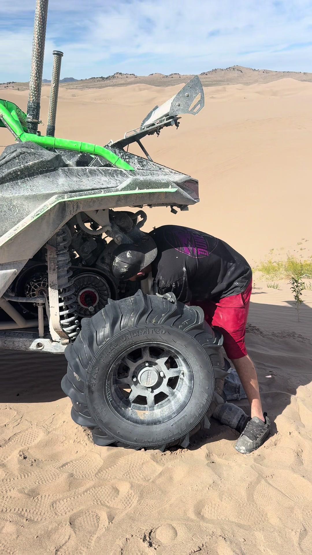 He’s always talking shit. #funny #fyp #canamVsRzr #friends #broken @Nick DUNE & DIVIDE @DUNE&DIVIDE @Gamble Offroad @cruellapror @Dune Dudes @live2race17 @Aaron Roberts 