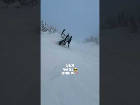 The long awaited return of POW ❄️ #snowmobiles