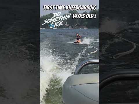KNEEBOARDING WITH THE FAM 💪 #boats #water